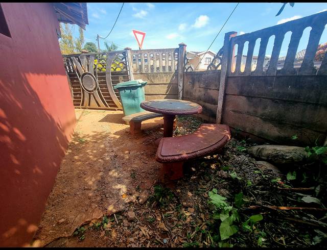 2 BEDROOM HOUSE FOR SALE IN UMHLATHUZE